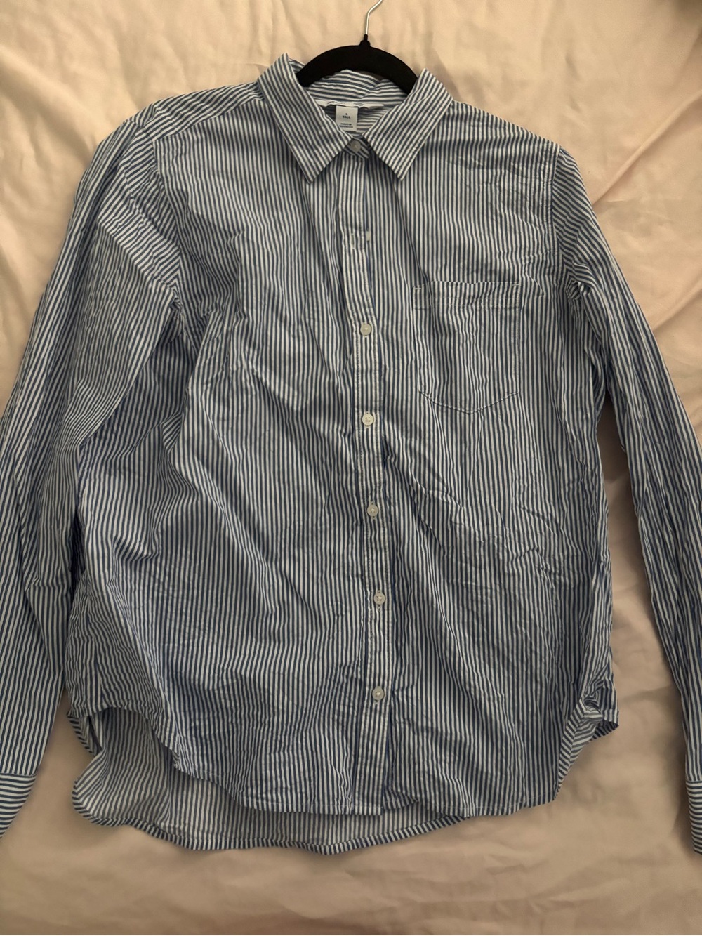 women’s old navy Blue Striped Button-Up Shirt